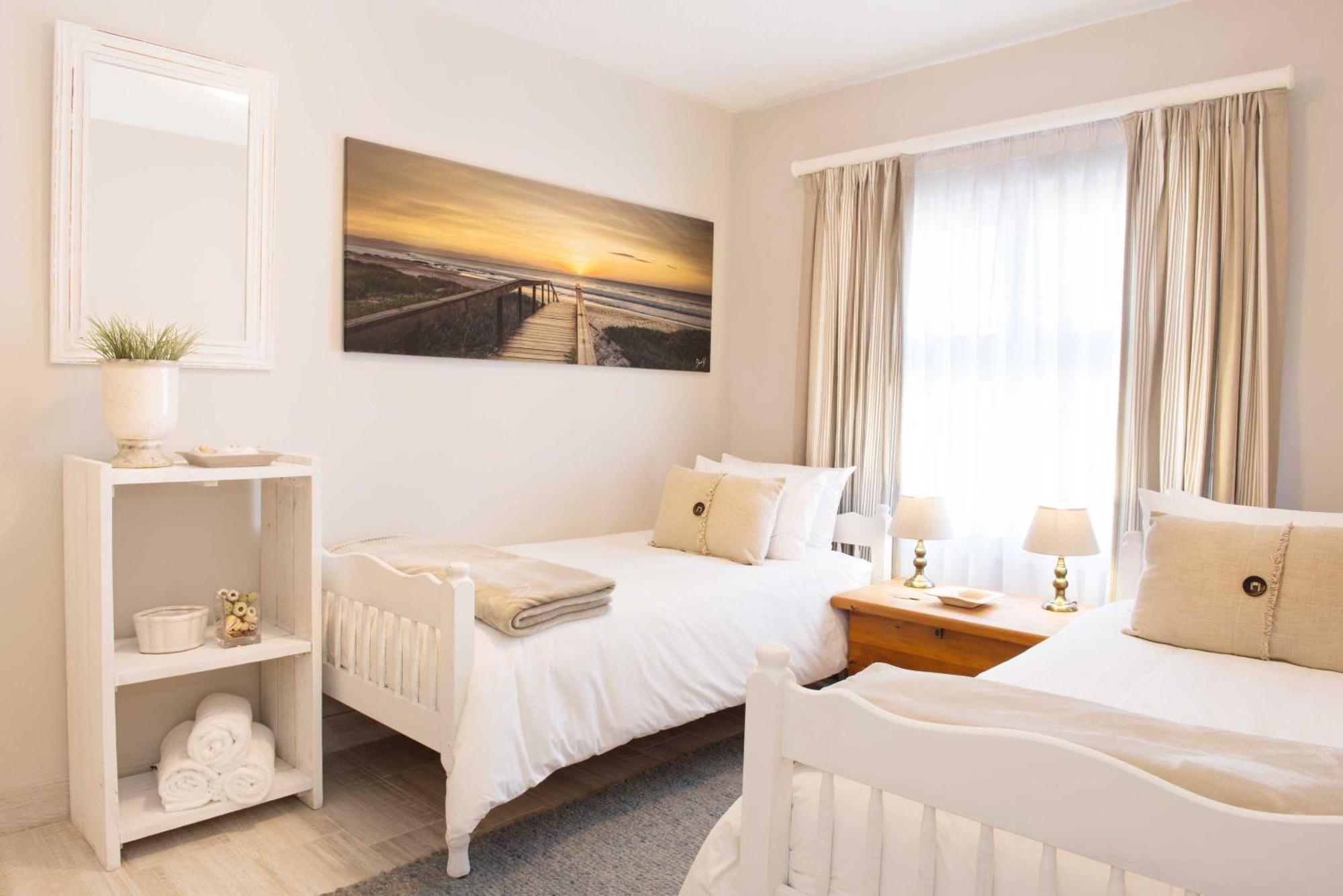 Jeffreys Bay Beach Accommodation Exteriör bild