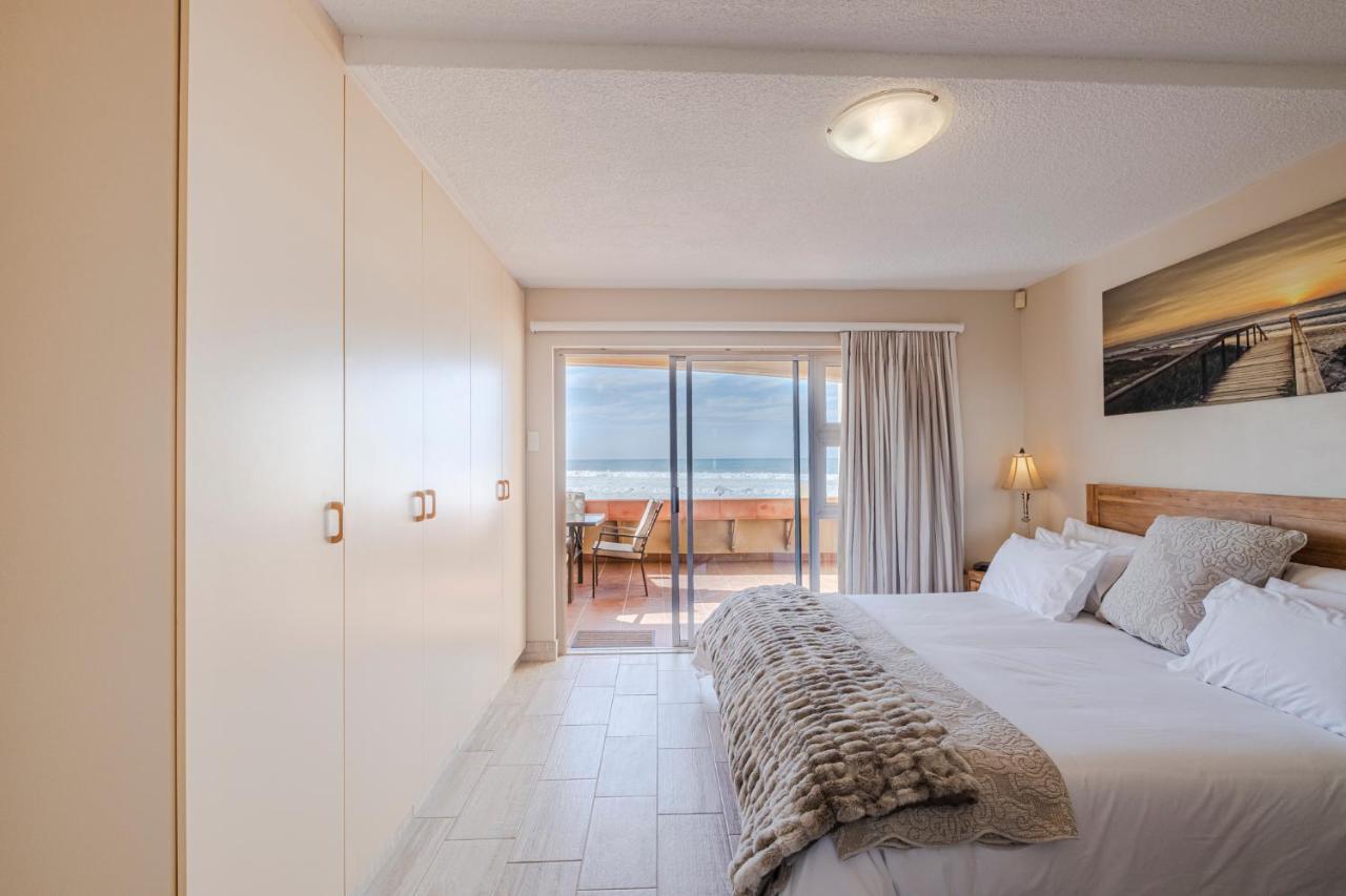 Jeffreys Bay Beach Accommodation Exteriör bild